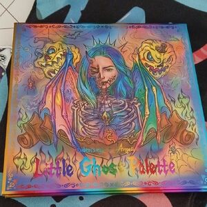 Little Ghost Palette - Vibrant Eyeshadow Collection